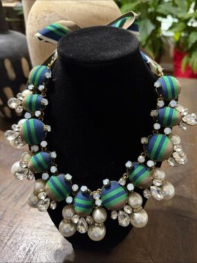 ✨ EUC STUNNING Tory Burch Ribbon Pearl Crystal Statement Necklace ✨